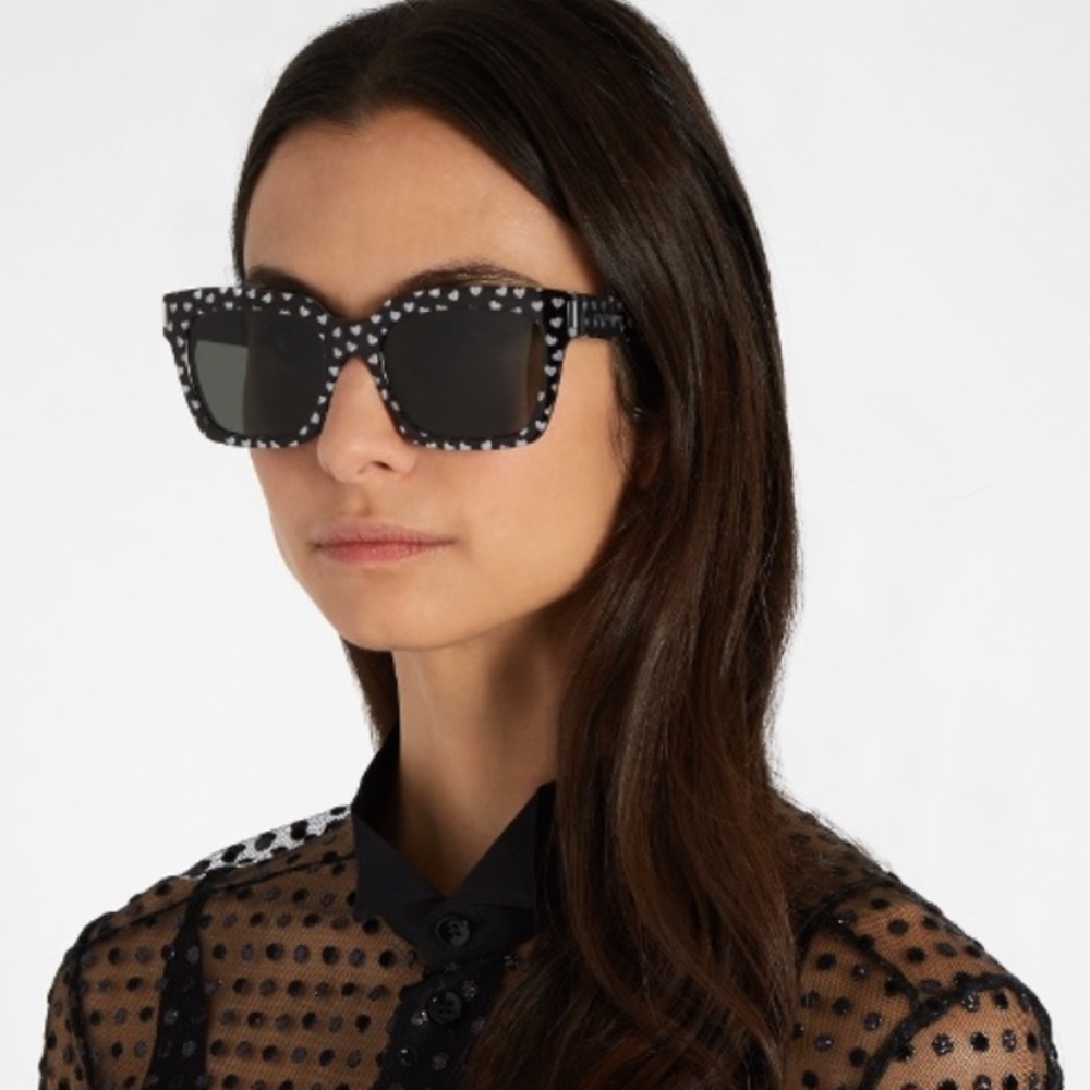 Saint Laurent Bold 1/F 007